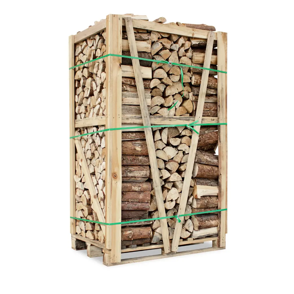 HBW33-Brennholz-Weichholz-33cm-Vollpalette.webp